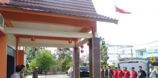 Disdaginkop & UKM Kota Singkawang lakukan monitoring kesetabilan harga dan ketersediaan stok terkait Virus Corona