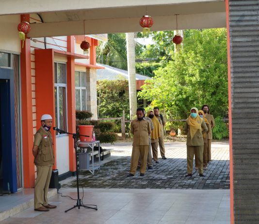 Disdaginkop-UKM Kota Singkawang melakukan Apel Pagi Rutin