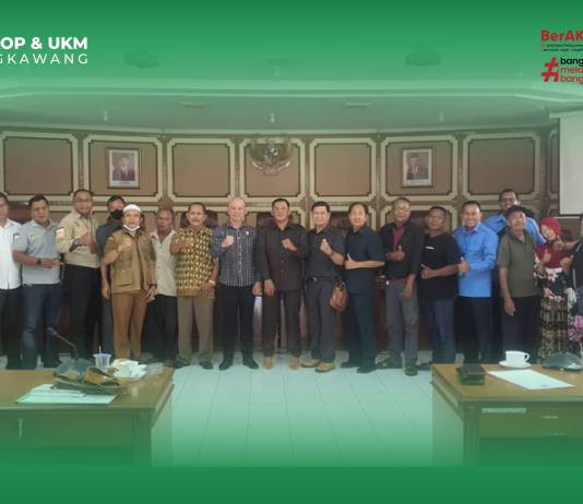 Rapat Kerja Bersama Komisi II DPRD Kota Singkawang Untuk Mendorong Pasar Semi Modern Lebih Maju Lagi. DISPERINDAGKOP