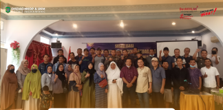 Sosialisasi peningkatkan kapasitas Pedagang Kaki Lima (PKL) guna meningkatkan kapasitas Pedagang Kaki Lima